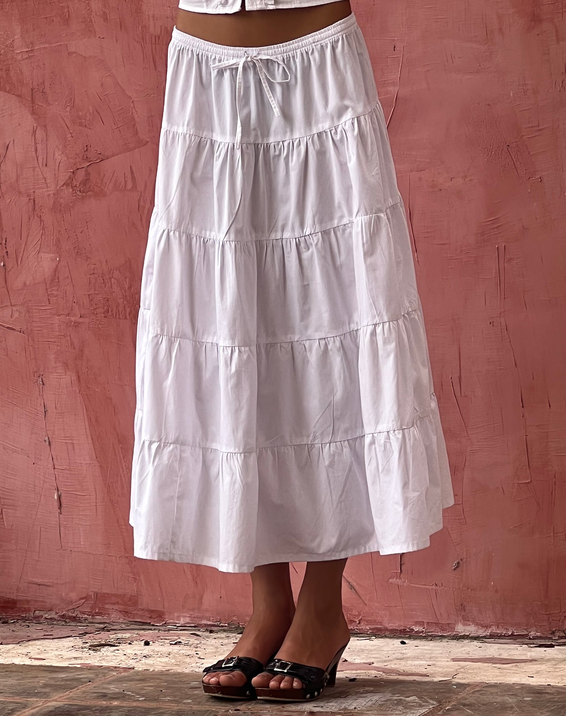 Poplin White Tiered Midi Skirt | Izumi – motelrocks.com