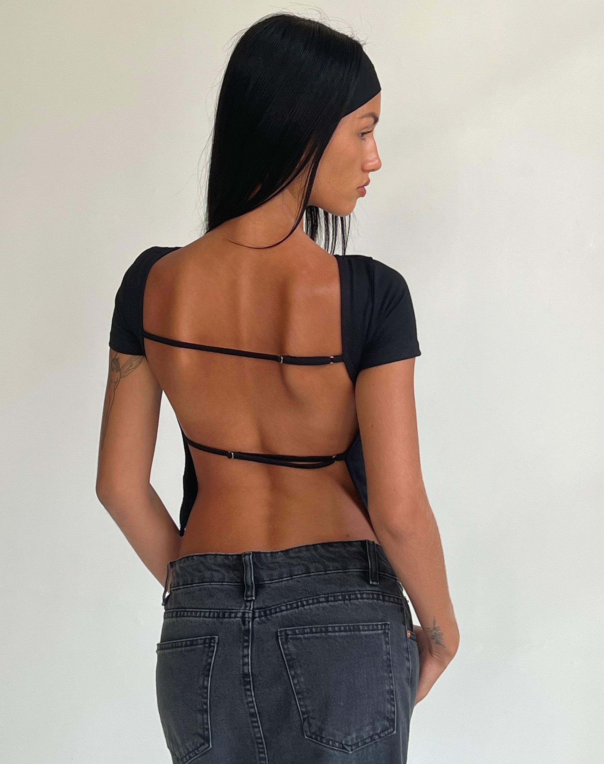 Black top backless top