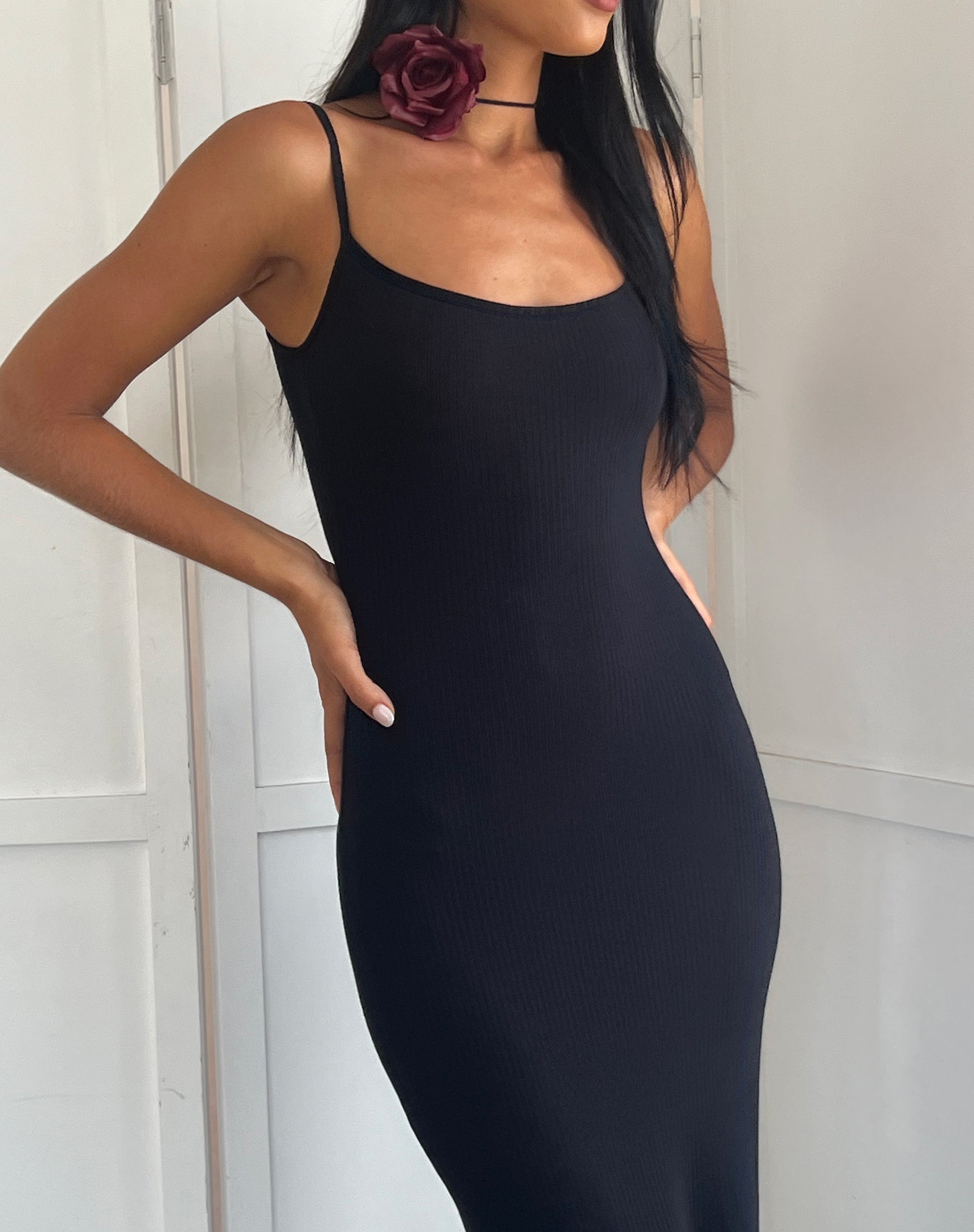 Buy HERE&NOW Women Black Bodycon Midi Dress With Side Slit - Dresses for  Women 18759616 | Myntra