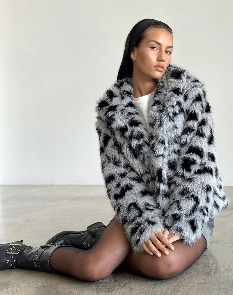 Image of Joji Cropped Faux Fur Jacket in Grey Leopard