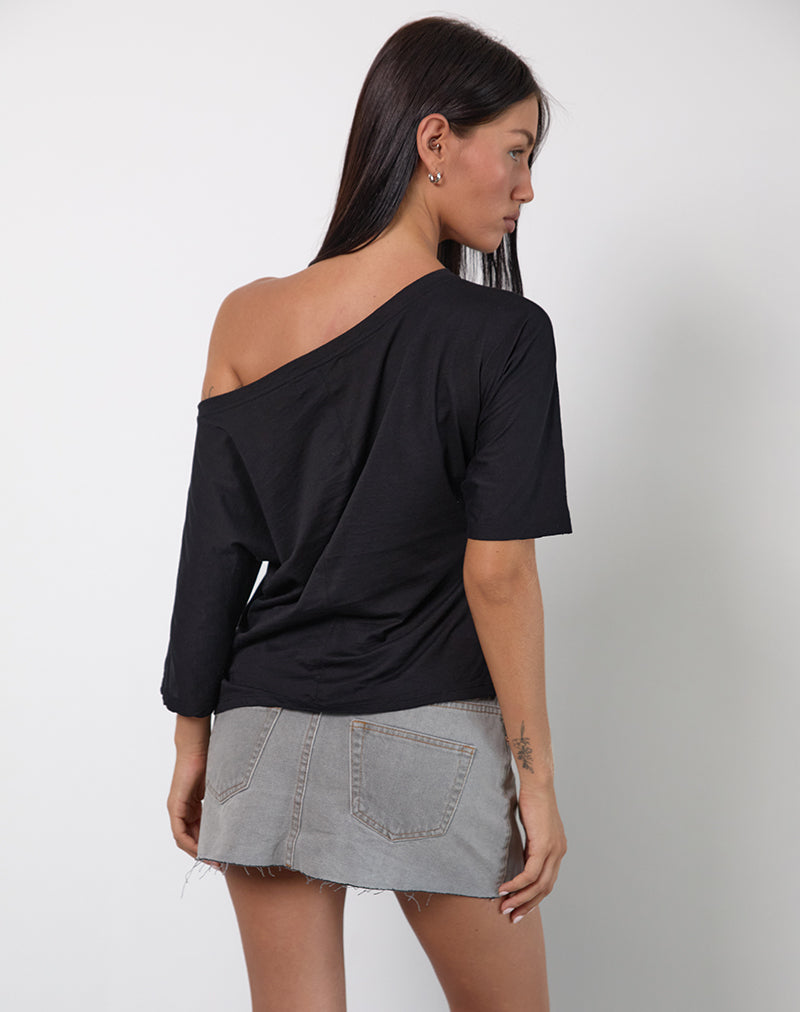 Image of Daman Off-The-Shoulder Basic Top in Black