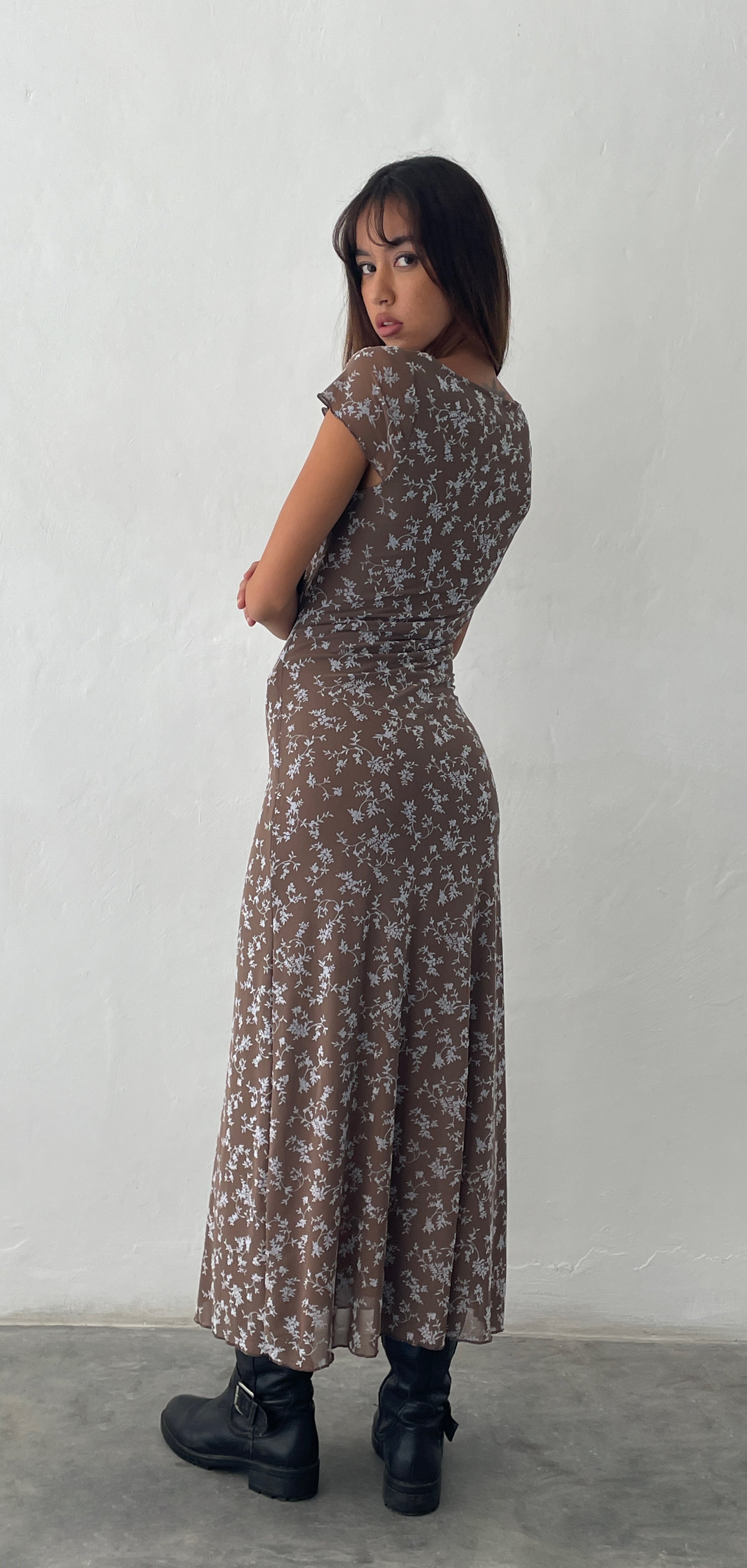 Botanist Flock Dark Taupe Midi Dress | Lunama – motelrocks.com