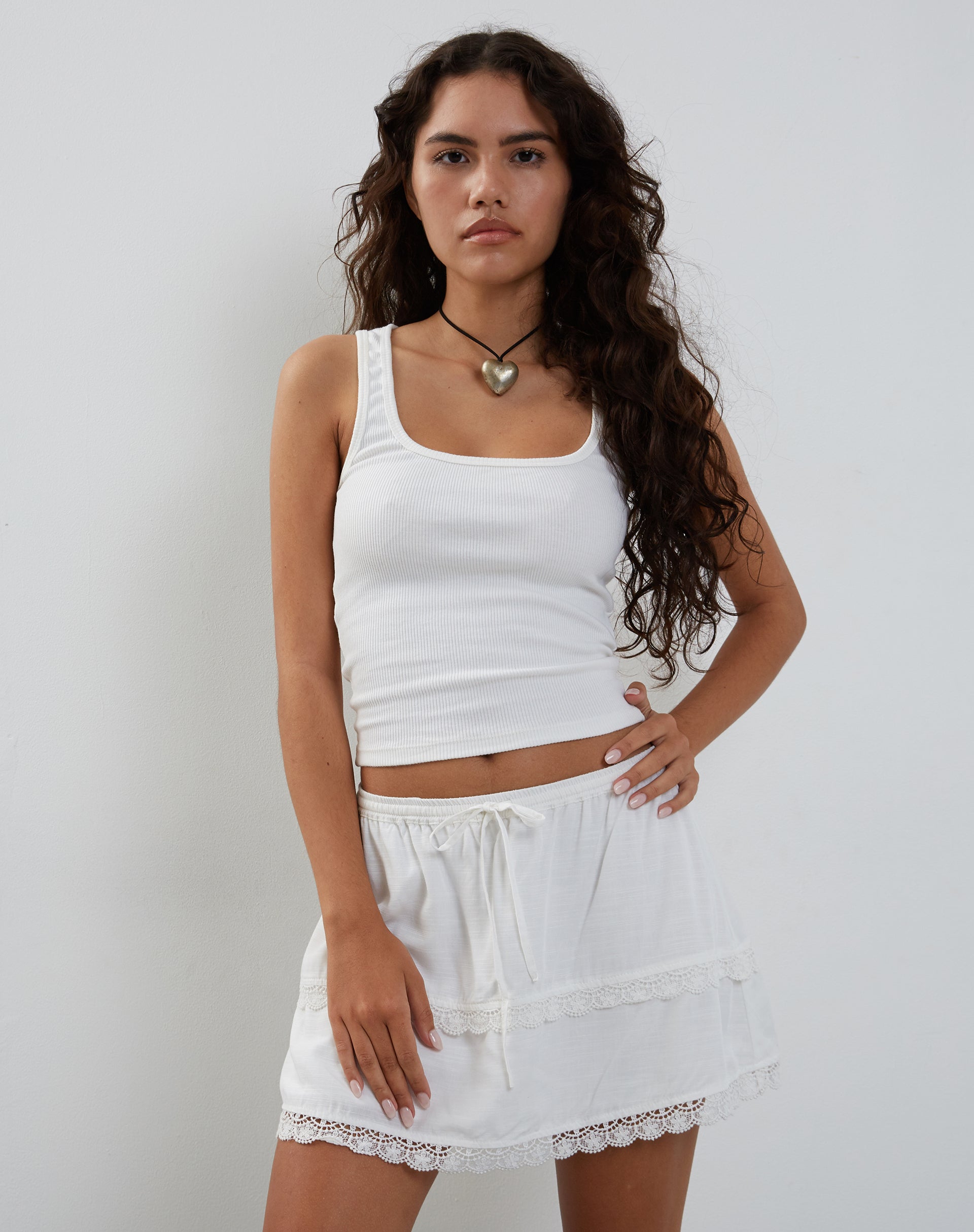 White mini skirt on sale frill