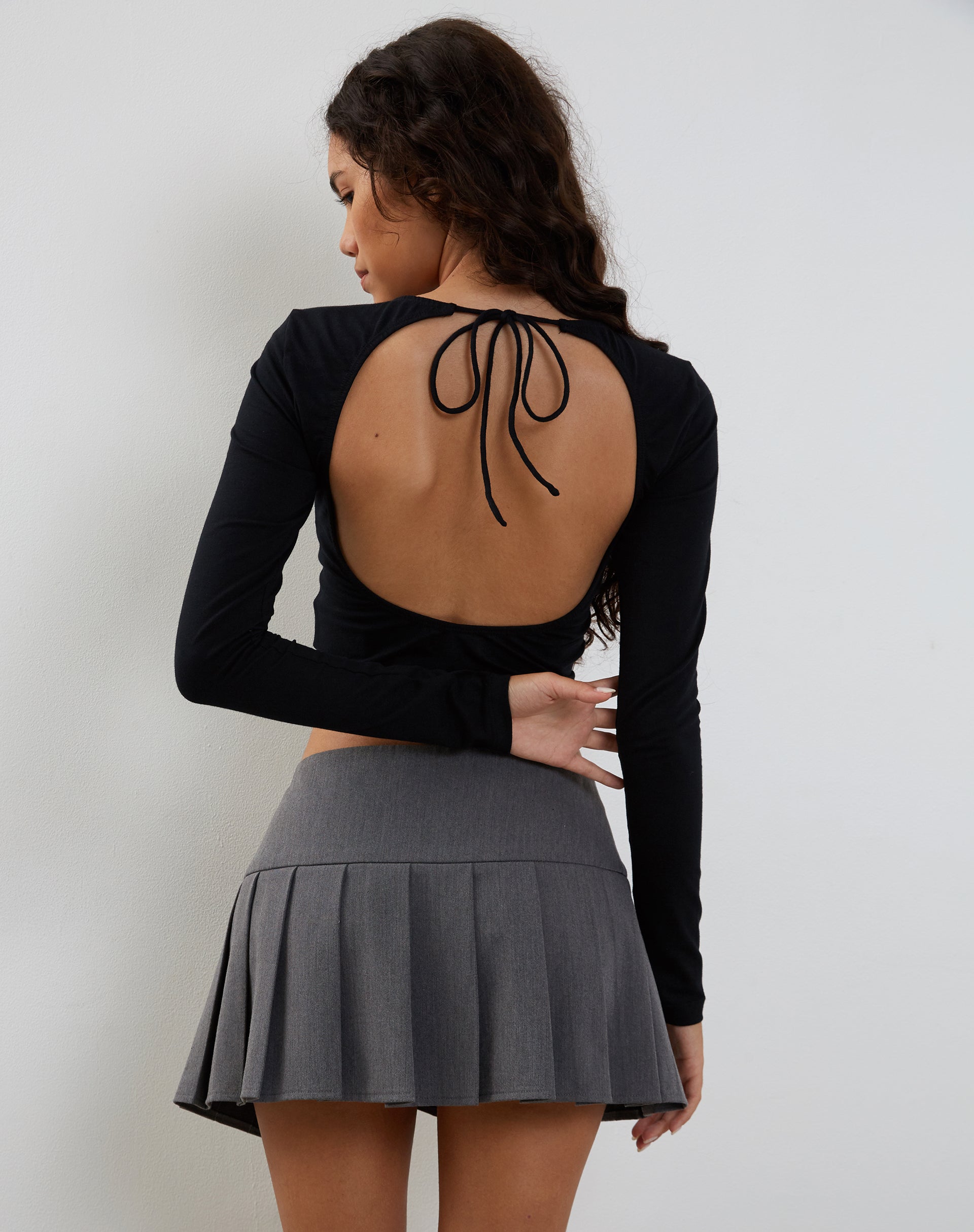 Ratmi Long Sleeve Open Back Top in Black