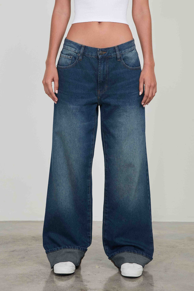 ROOMY JEANS