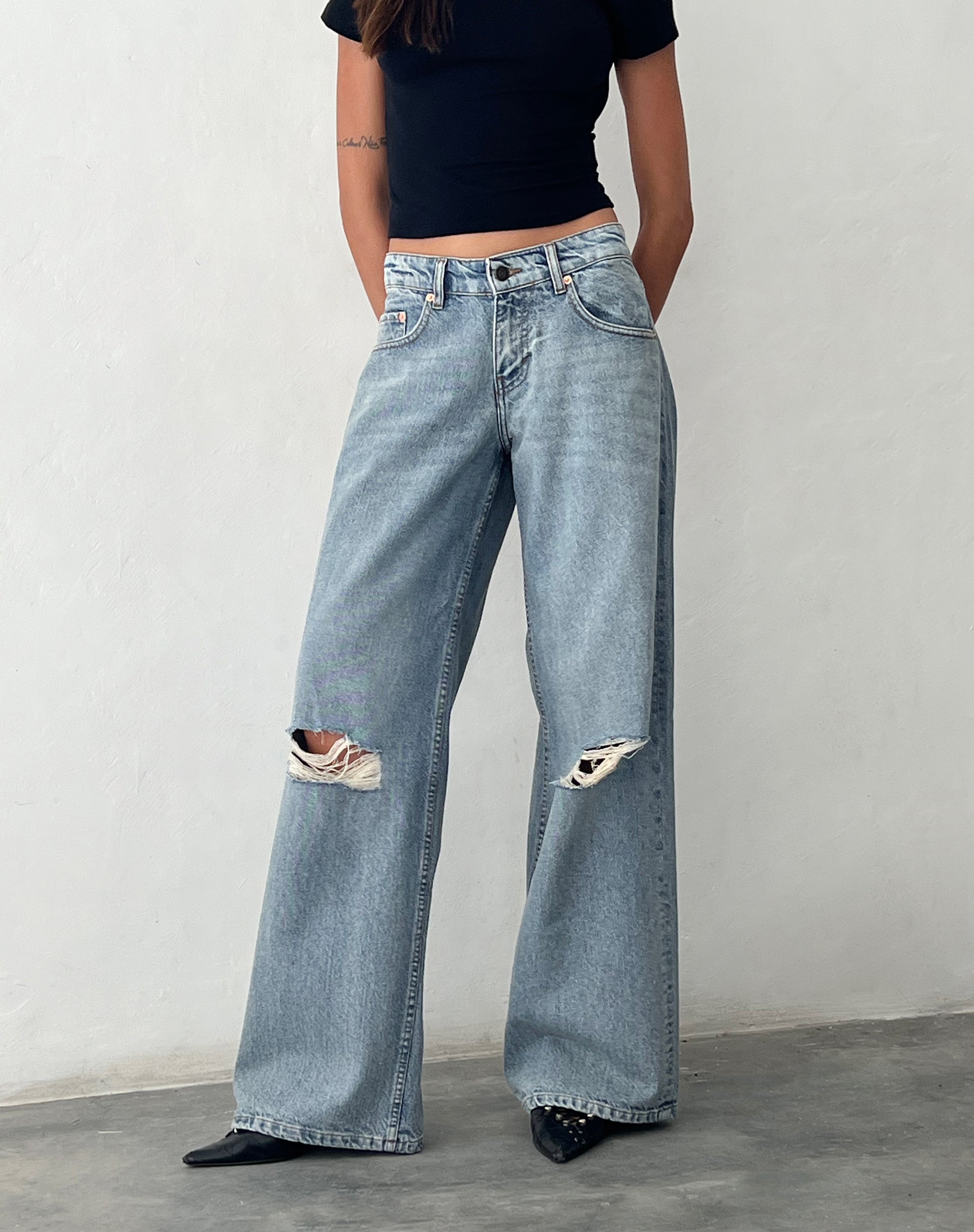 Vintage Blue Wash Ripped Jeans | Roomy – motelrocks.com