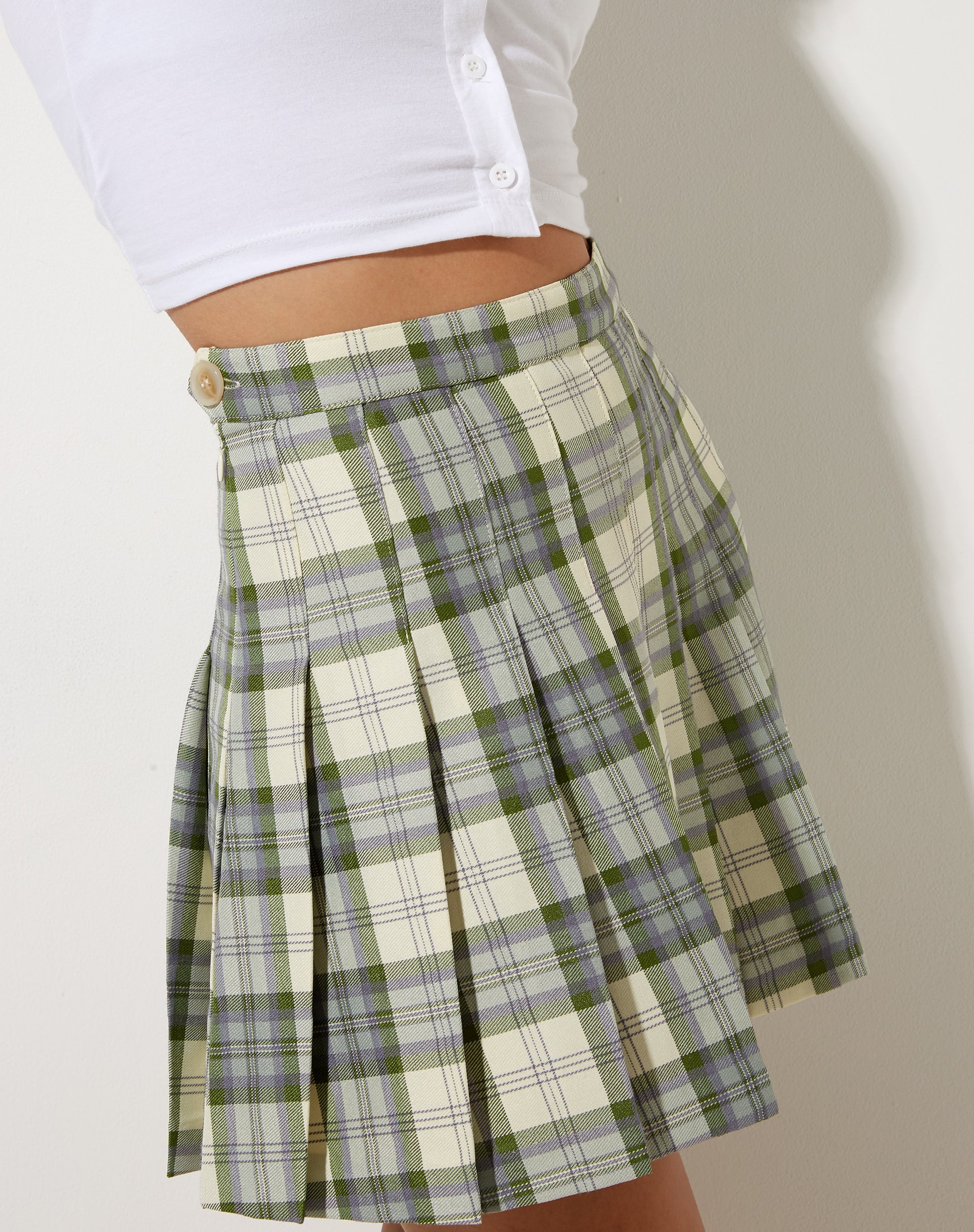 Lime green 2024 pleated plaid skirt