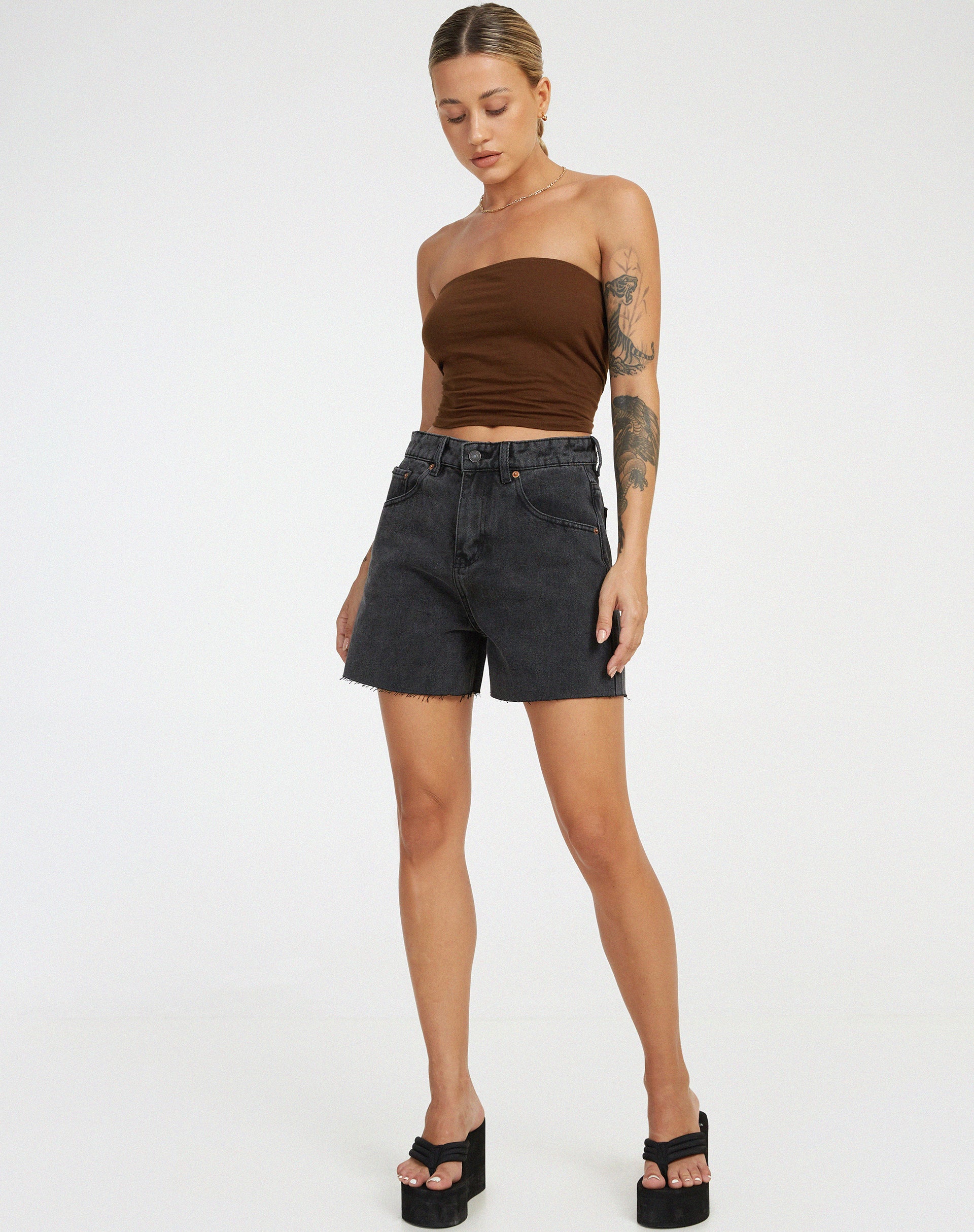 Mid clearance length shorts