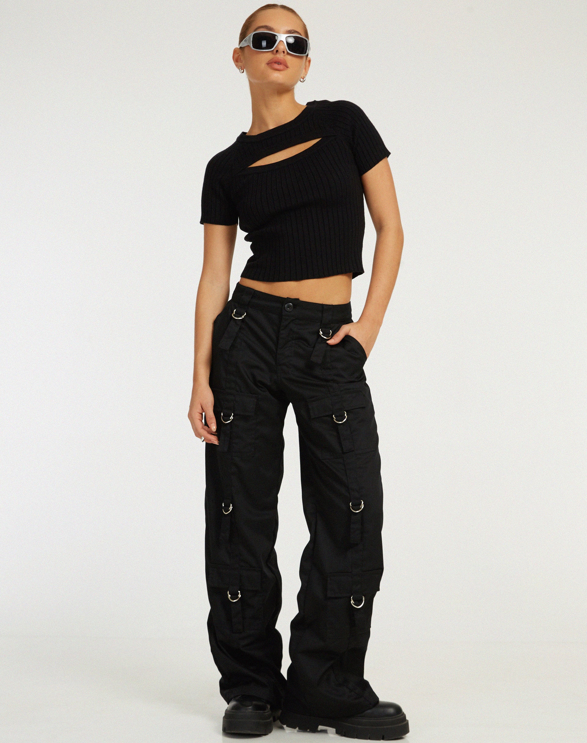 Cargo pants hot sale cut out