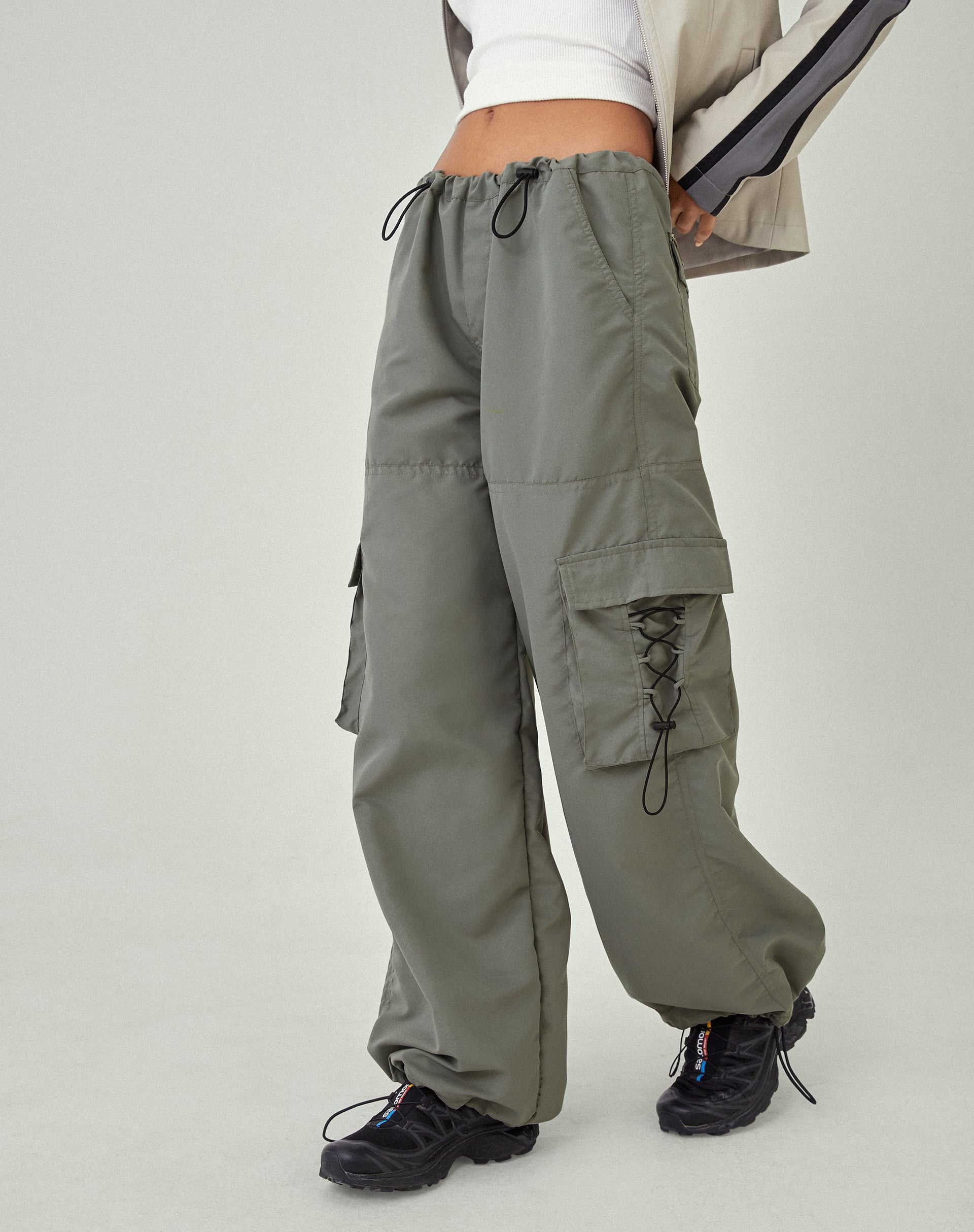 Straightfit linen blend cargo trousers  Massimo Dutti