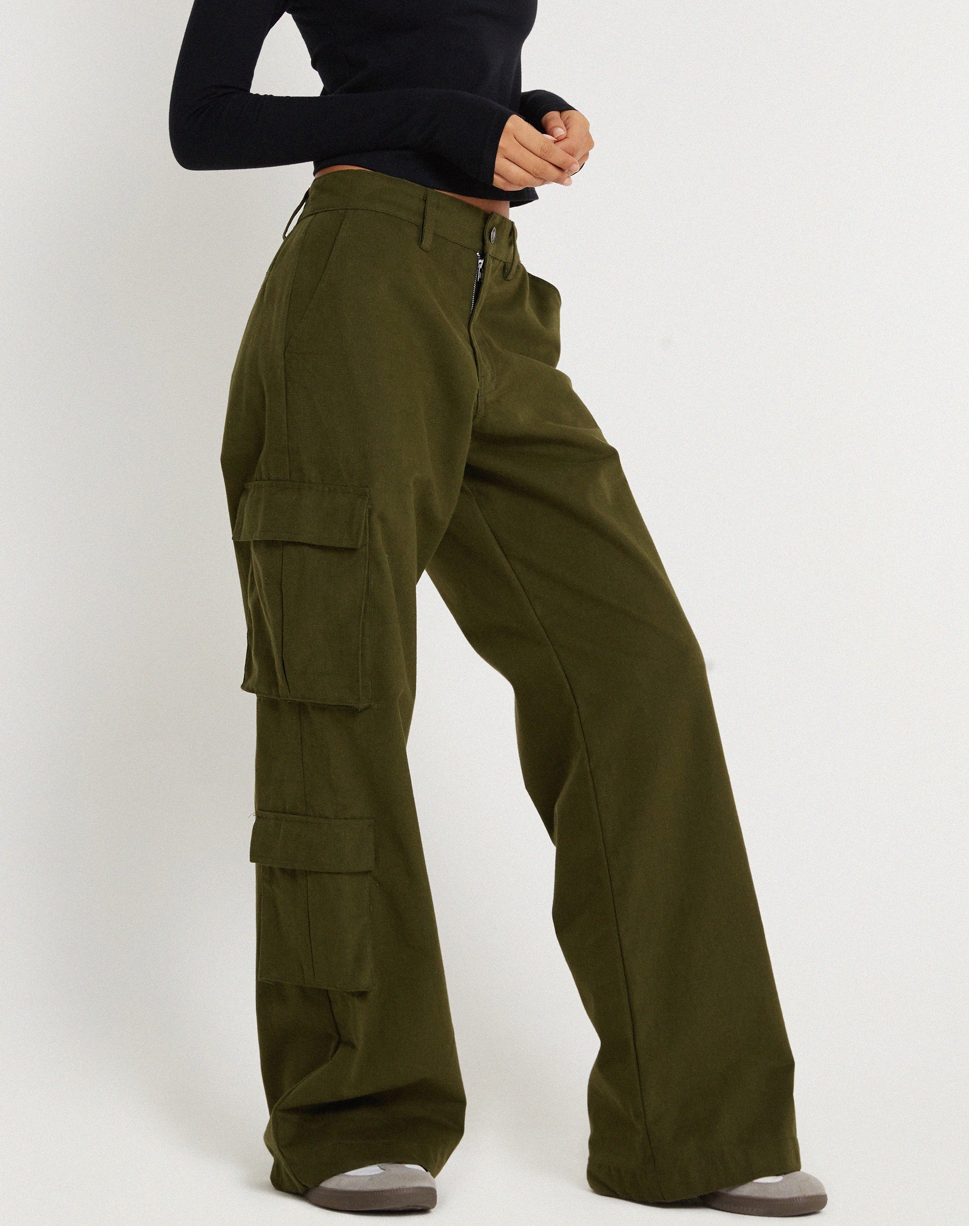 Buy PRINTED LOOSE GREEN STRAIGHT TROUSER for Women Online in India